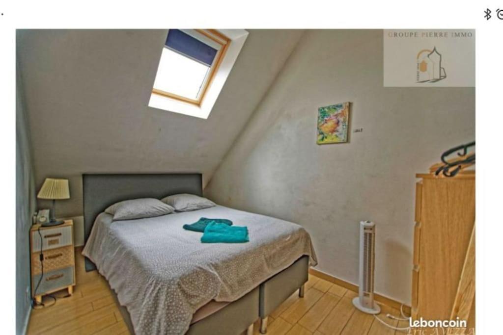 Orléans Appartement avec Parking Esterno foto