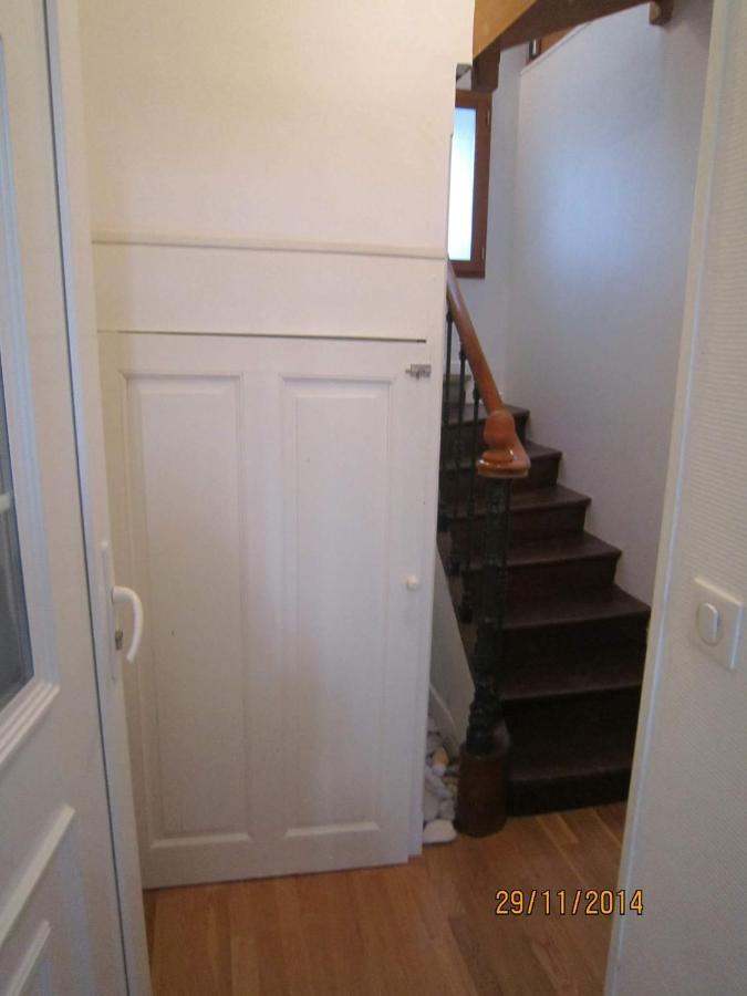 Orléans Appartement avec Parking Esterno foto